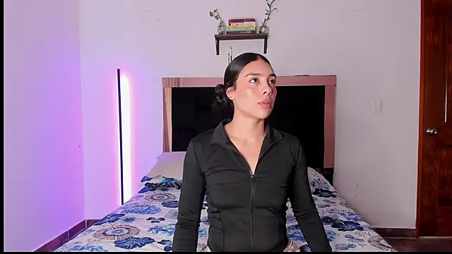 Carorosse online show from 02-26-26, 03:55