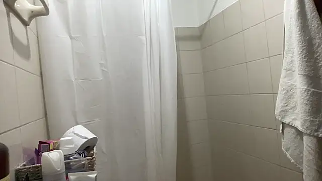 LunaBeya online show from 11-07-25, 11:05