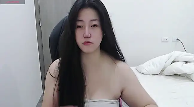 minnie9009 online show from 02-13-25, 11:50