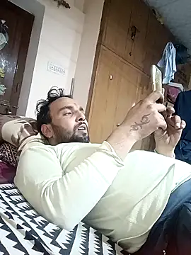 Snapshot of Rajasthani-boy chatting on 01-20-25, 02:57 Rajasthani-boy online show from 01-20-25, 02:57