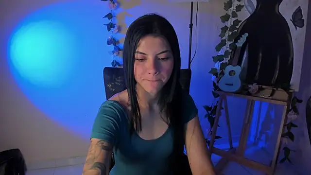 Snapshot of valu_557 chatting on 06-22-26, 02:25 valu 557 online show from 06-22-26, 02:25