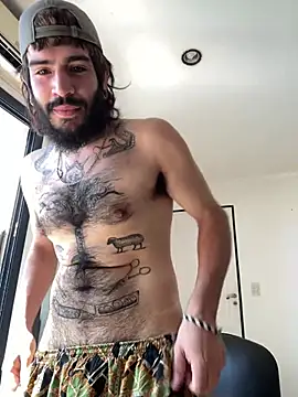 Snapshot of prawwwww chatting on 03-13-26, 01:51 prawwwww online show from 03-13-26, 01:51