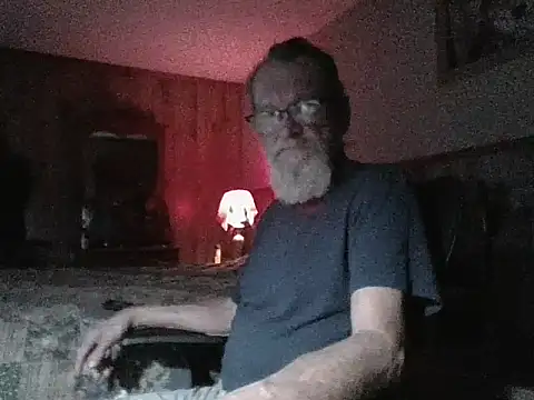 Snapshot of Aldick68 chatting on 03-15-25, 06:03 Aldick68 online show from 03-15-25, 06:03