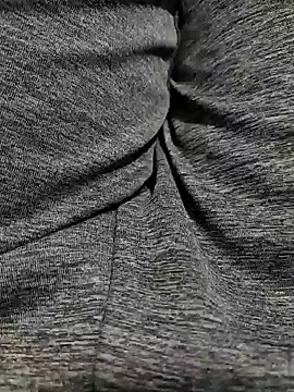 Snapshot of braveman999 chatting on 01-11-25, 02:25 braveman999 online show from 01-11-25, 02:25