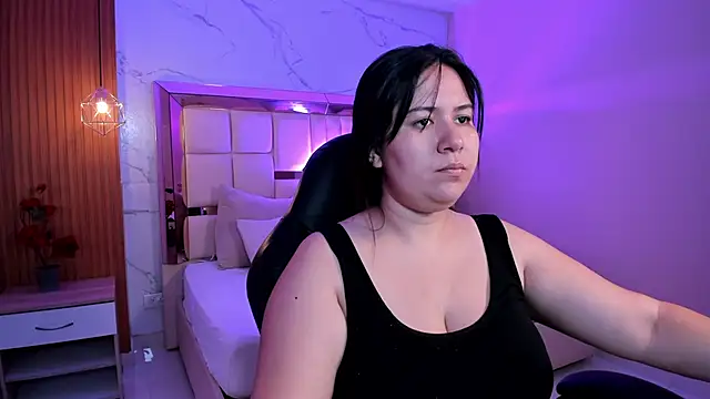 zoes milee online show from 02-05-26, 11:37