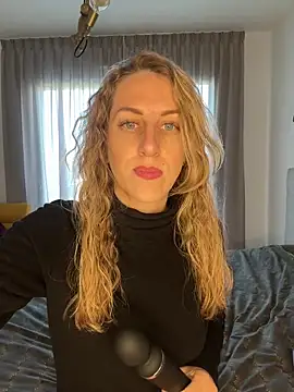 Morgane pippa online show from 01-30-25, 12:37