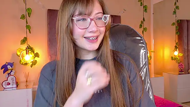 Snapshot of Dahlia_Rousse chatting on 07-01-26, 05:09 Dahlia Rousse online show from 07-01-26, 05:09
