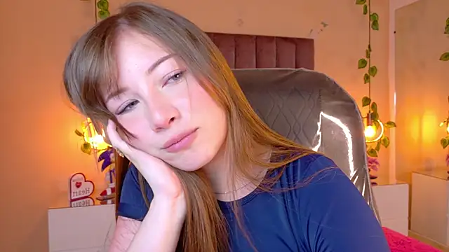 Snapshot of Dahlia_Rousse chatting on 07-08-26, 05:34 Dahlia Rousse online show from 07-08-26, 05:34