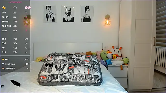 Snapshot of mirann chatting on 01-30-25, 06:24 mirann online show from 01-30-25, 06:24