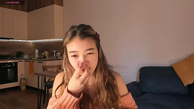 Snapshot of mirann chatting on 02-21-25, 03:01 mirann online show from 02-21-25, 03:01