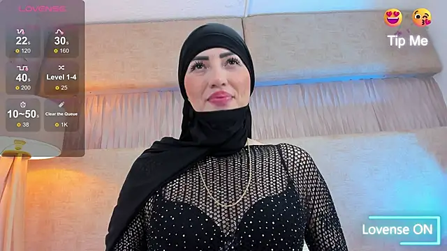 Snapshot of taylorsmiiith_ chatting on 03-11-25, 07:14 taylorsmiiith online show from 03-11-25, 07:14