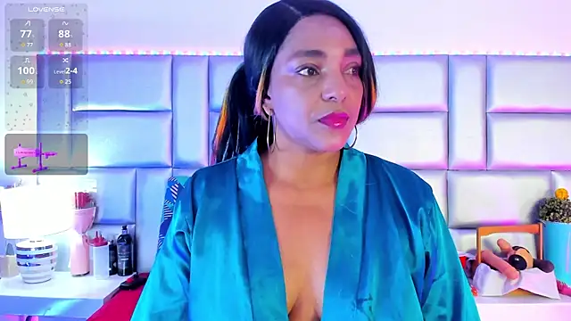 LovelyNickii online show from 04-22-26, 12:50