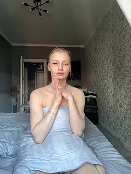 BeatriceXCute online show from 02-18-25, 07:32