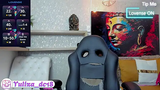 Luxury Woman online show from 03-12-25, 02:56