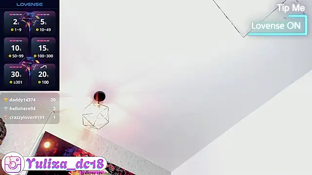 Luxury Woman online show from 03-13-25, 12:16