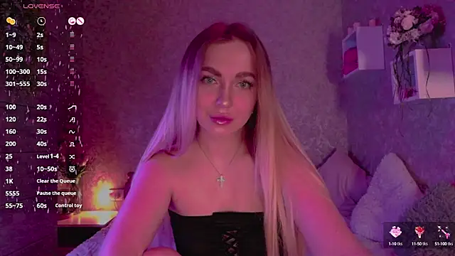 Mika Rayy online show from 03-06-25, 07:03