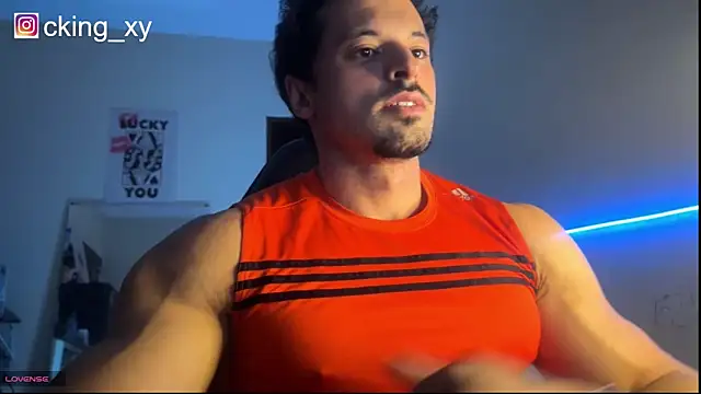 Snapshot of Lucasfit24 chatting on 05-12-26, 01:14 Lucasfit24 online show from 05-12-26, 01:14
