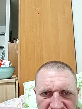 Snapshot of RUUsslan1203 chatting on 04-18-26, 12:58 RUUsslan1203 online show from 04-18-26, 12:58