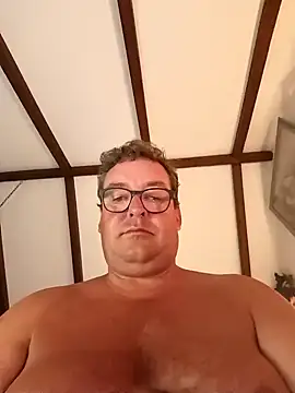 Snapshot of MountJohnXL chatting on 02-12-25, 01:19 MountJohnXL online show from 02-12-25, 01:19