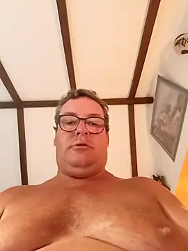 Snapshot of MountJohnXL chatting on 02-22-25, 02:39 MountJohnXL online show from 02-22-25, 02:39