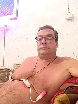 Snapshot of MountJohnXL chatting on 09-15-25, 10:43 MountJohnXL online show from 09-15-25, 10:43