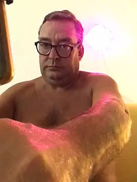 Snapshot of MountJohnXL chatting on 02-19-26, 01:56 MountJohnXL online show from 02-19-26, 01:56