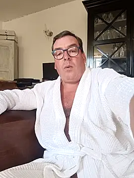 MountJohnXL online show from 04-06-26, 03:13