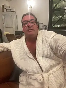 MountJohnXL online show from 04-12-26, 12:04