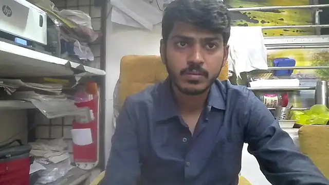 cute modell online show from 02-17-26, 12:45