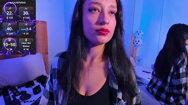 Snapshot of coral_jonesss chatting on 06-22-26, 03:31 coral jonesss online show from 06-22-26, 03:31