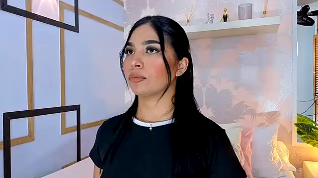 CharlotteGraay online show from 11-28-25, 07:49