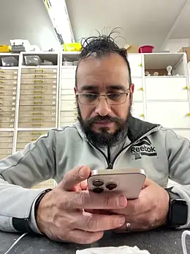 leonardohot1987 online show from 02-22-25, 06:06