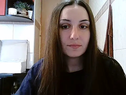 Snapshot of Yuliia30 chatting on 06-15-26, 03:47 Yuliia30 online show from 06-15-26, 03:47