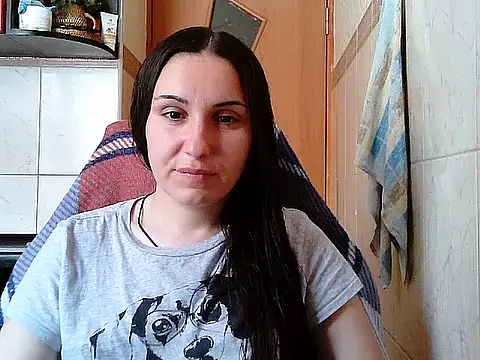 Snapshot of Yuliia30 chatting on 07-15-26, 07:46 Yuliia30 online show from 07-15-26, 07:46