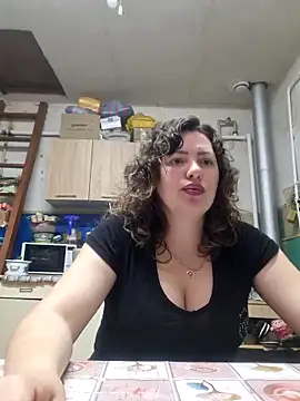 Snapshot of Jyleta chatting on 06-07-26, 10:02 Jyleta online show from 06-07-26, 10:02