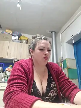 Snapshot of Jyleta chatting on 06-18-26, 10:36 Jyleta online show from 06-18-26, 10:36