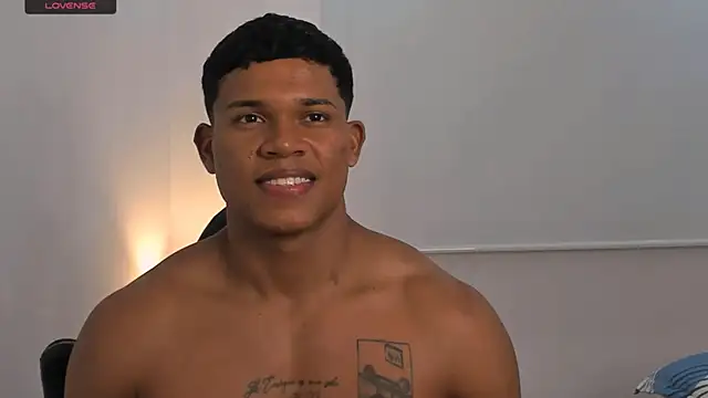 maxsteel177 online show from 03-11-25, 03:16