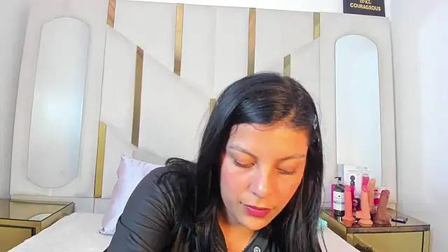 Salmaportman69 online show from 01-09-26, 02:42