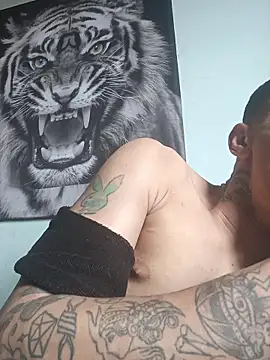 dany hardy online show from 10-28-25, 07:38