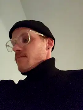 SoxxyNsh online show from 04-15-26, 06:42