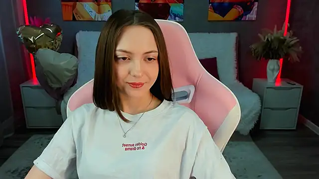 JesssWalker online show from 04-19-26, 09:08