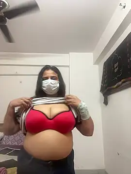 Snapshot of Miss-Jasmine chatting on 02-19-25, 10:12 Miss-Jasmine online show from 02-19-25, 10:12