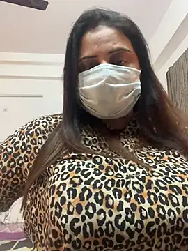 Snapshot of Miss-Jasmine chatting on 02-22-25, 09:45 Miss-Jasmine online show from 02-22-25, 09:45