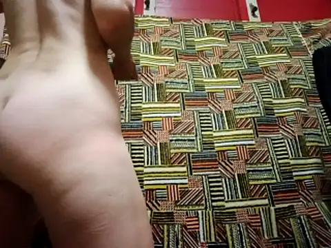 Zuzell Sweet online show from 10-28-25, 02:15