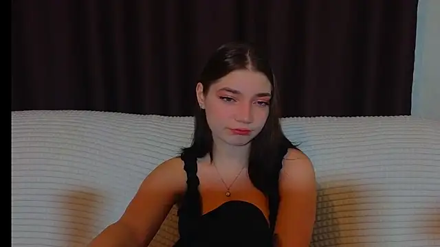 Snapshot of CassJonn chatting on 02-21-25, 06:37 CassJonn online show from 02-21-25, 06:37