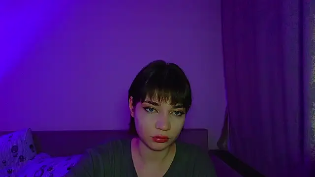 Snapshot of CassJonn chatting on 10-20-25, 05:57 CassJonn online show from 10-20-25, 05:57