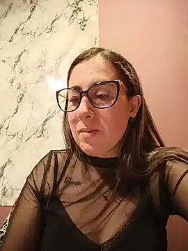 Snapshot of CHARLOTTE_1711 chatting on 06-23-26, 03:04 CHARLOTTE 1711 online show from 06-23-26, 03:04