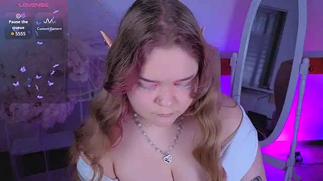 Erica  Alta online show from 11-09-25, 08:40