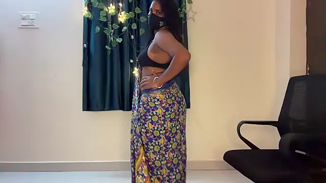 Snapshot of Anu--Telugu chatting on 04-24-26, 10:28 Anu--Telugu online show from 04-24-26, 10:28
