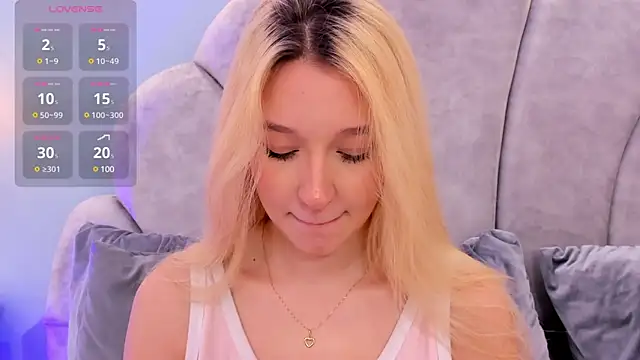 Snapshot of shatall_rouge chatting on 02-01-25, 08:37 shatall rouge online show from 02-01-25, 08:37